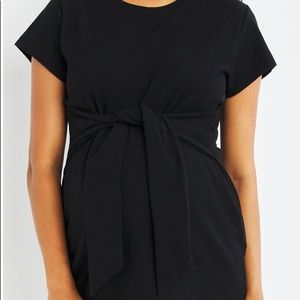 A PEA IN THE POD MATERNITY TOP SIZE MEDIUM